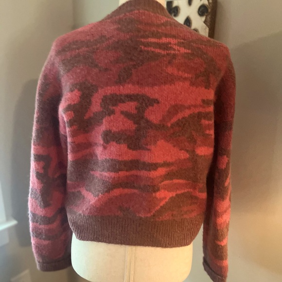 The “Cynthia” cardigan sweater by Rails! - Picture 4 of 4